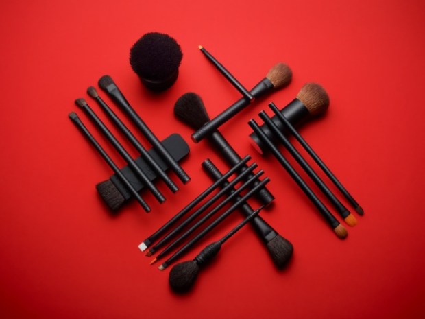 The Artistry Brushes Perfectly Complete The New Contour Blushes, and Everything Else for That Matter